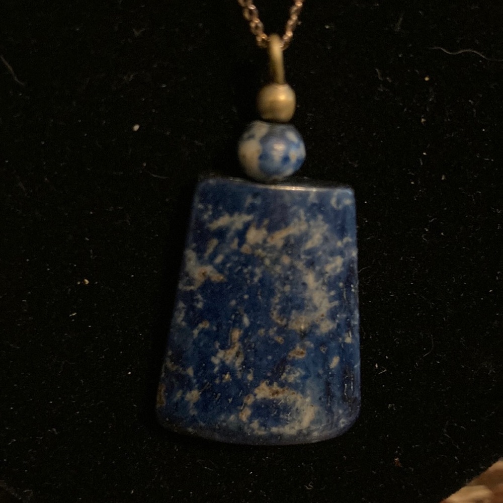 Gorgeous lapis necklace